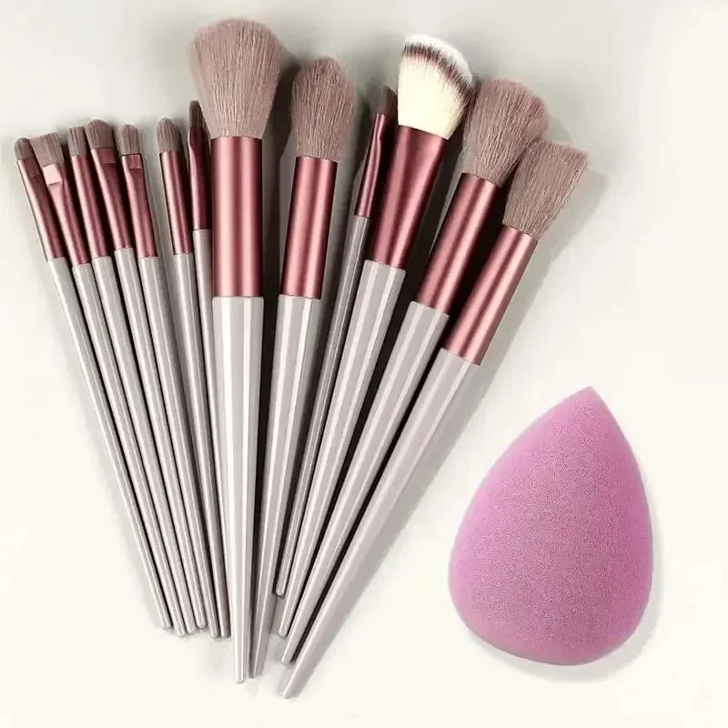 Professional Makeup Brush Set – Soft Fluffy Kabuki & Blending Brushes