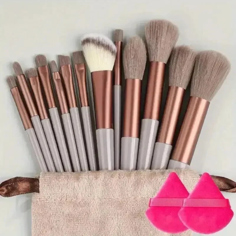 Professional Makeup Brush Set – Soft Fluffy Kabuki & Blending Brushes